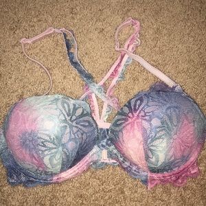 PINK Victoria’s Secret bra